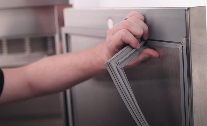 When Should You Replace the Door Gasket on Your Refrigerator?